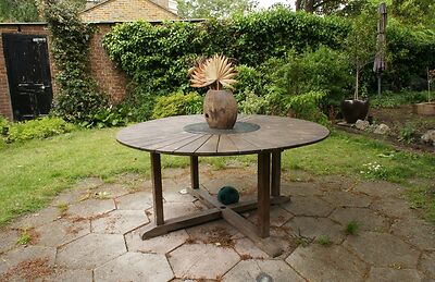 Garden scene rendered in the browser with the baked texture atlas